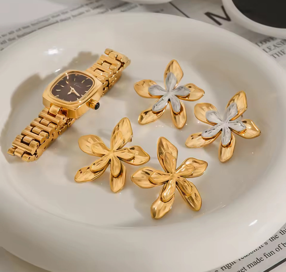 Flower earring